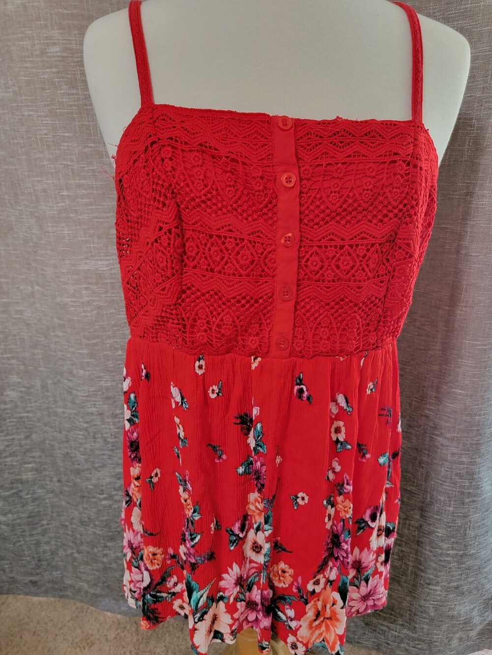 Torrid Red Crochet Bodice Floral Cami Top - Women